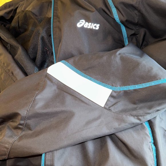 Asics Running Track Style Jacket - Picture 7 of 7